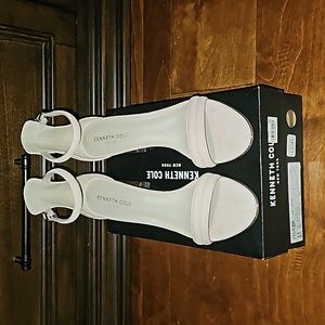 Kenneth Cole Sandals